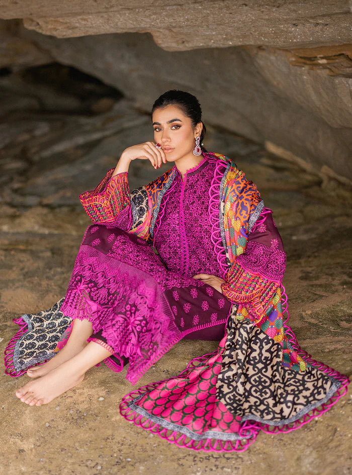 ZAINAB  CHOTTANI CHIKANKARI Luxury Lawn 24